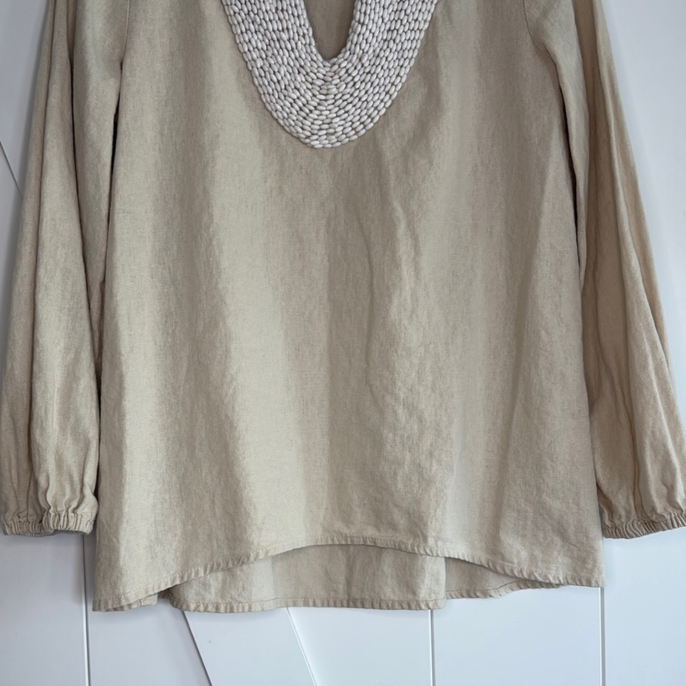 Isaac Mizrahi Cream Blouse with Beaded Neckline - Picture 4 of 6